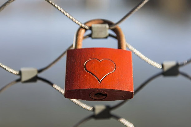 la-parola-si-fa-carne-18-1-26